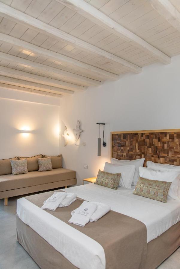 Lithos Luxury Suites Tinos ภายนอก รูปภาพ