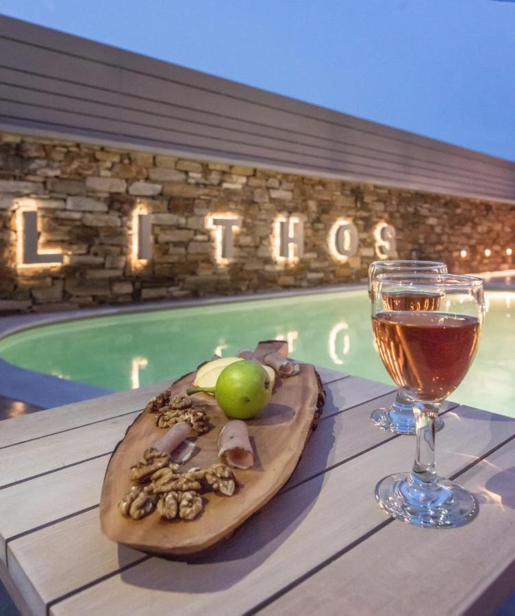 Lithos Luxury Suites Tinos ภายนอก รูปภาพ