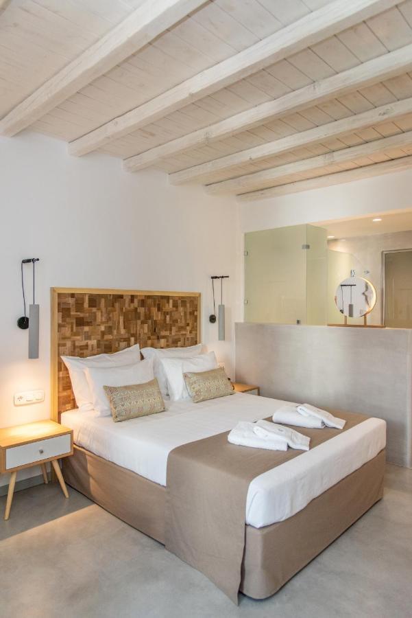 Lithos Luxury Suites Tinos ภายนอก รูปภาพ