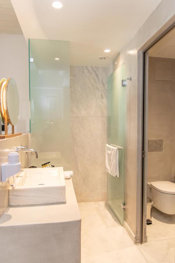 Lithos Luxury Suites Tinos ภายนอก รูปภาพ